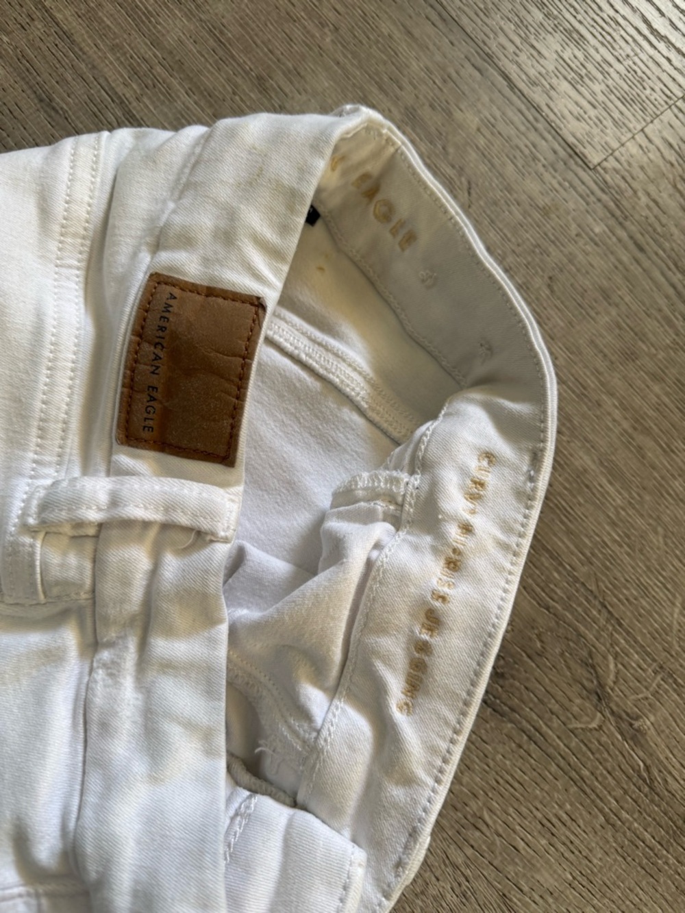 •AMERICAN EAGLE• CURVY HI RISE JEGGING JEANS - Picture 3 of 8